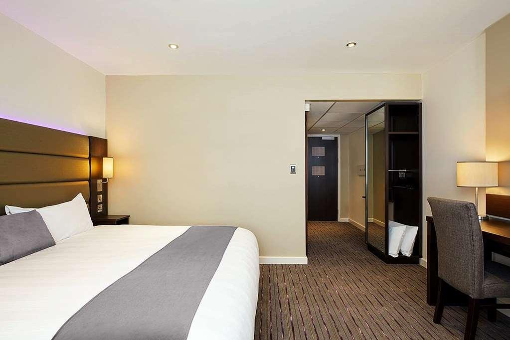 Milestone Peterborough Hotel A1M, Sure Hotel Collection By Best Western Stilton Екстериор снимка