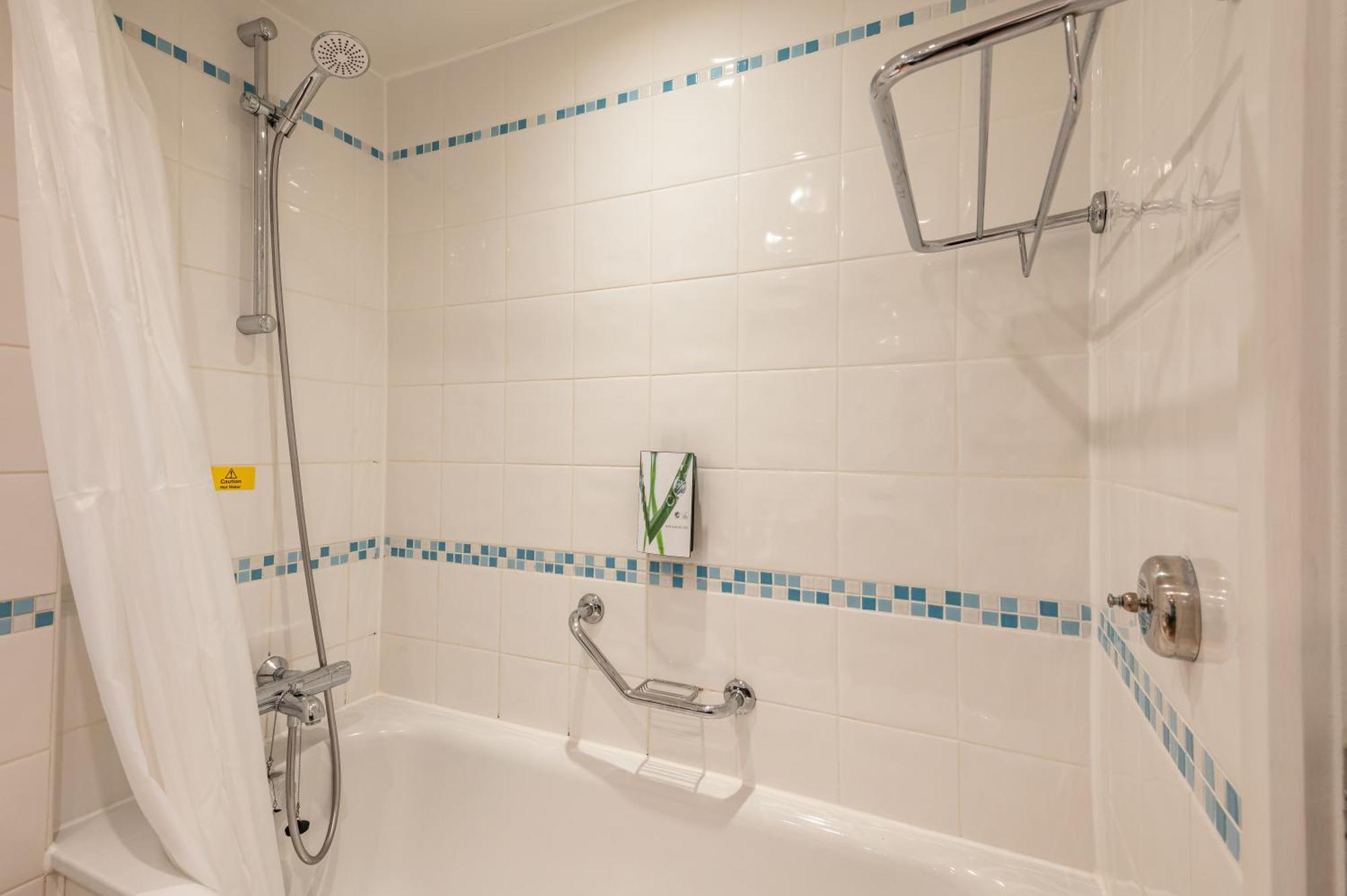 Milestone Peterborough Hotel A1M, Sure Hotel Collection By Best Western Stilton Екстериор снимка