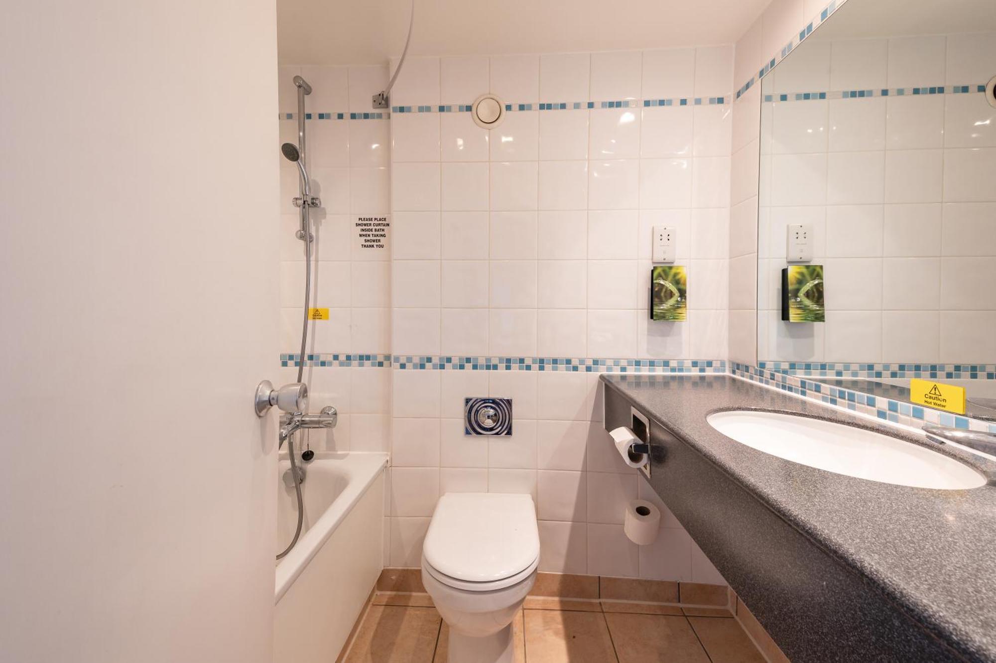 Milestone Peterborough Hotel A1M, Sure Hotel Collection By Best Western Stilton Екстериор снимка