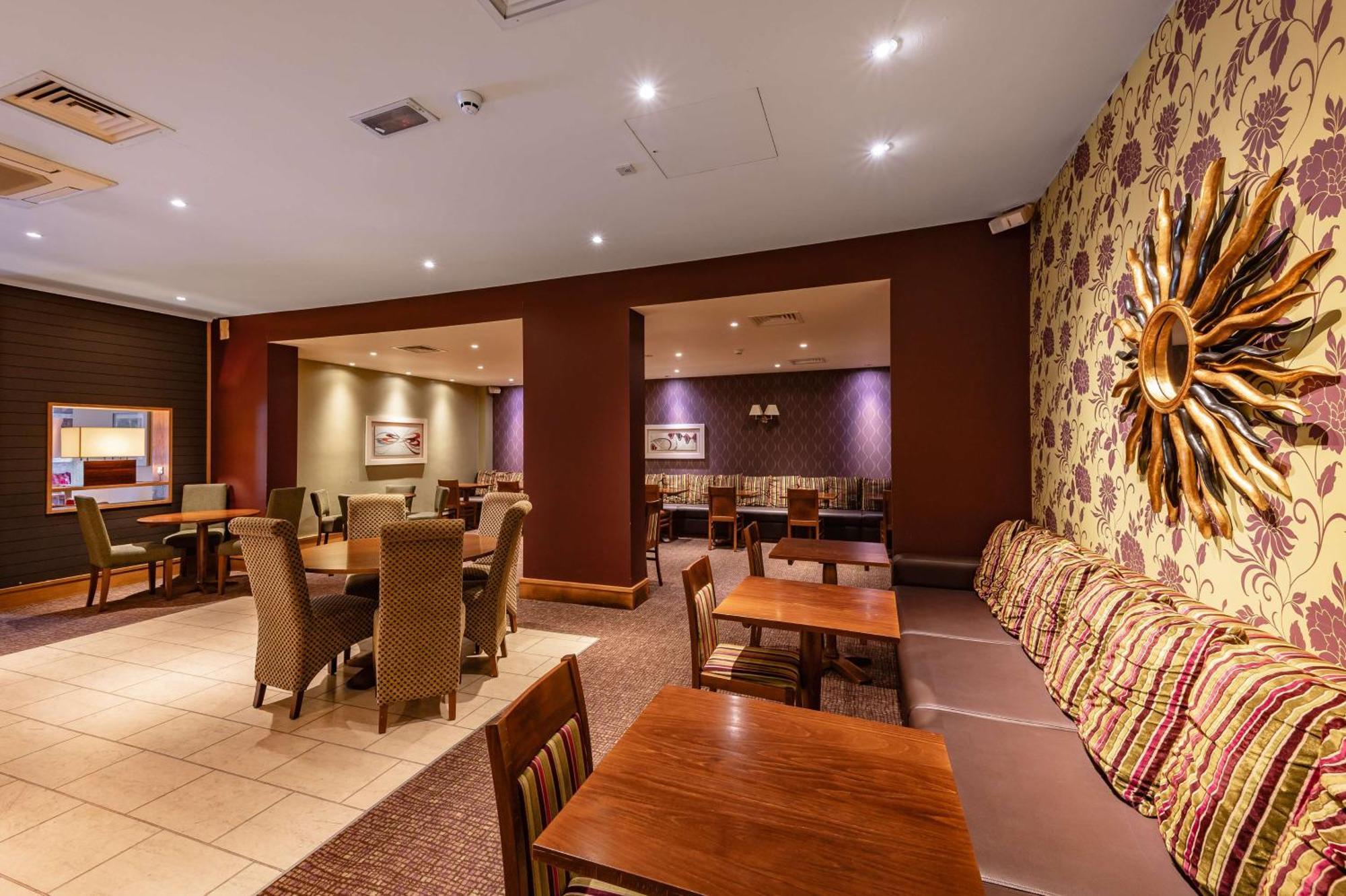 Milestone Peterborough Hotel A1M, Sure Hotel Collection By Best Western Stilton Екстериор снимка
